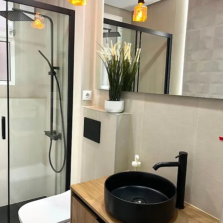 شقة Small فوينخيرولا